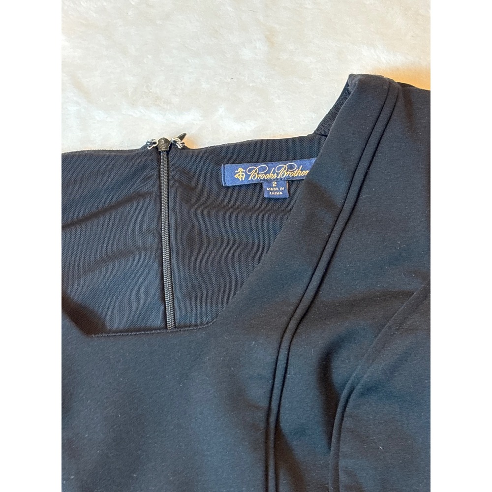 Brooks Brothers Black Short Sleeve Sheath Dress Square Neck Size 2 - Picture 2 of 3